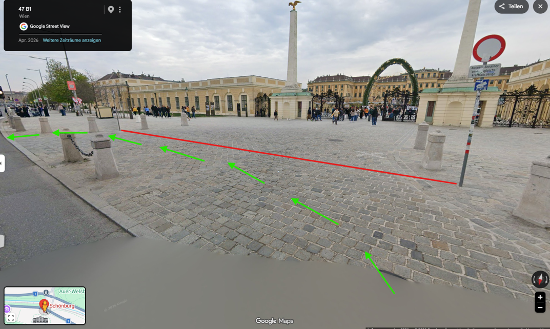 Taxizufahrt am Vorplatz vor SCHLOSS SCHÖNBRUNN